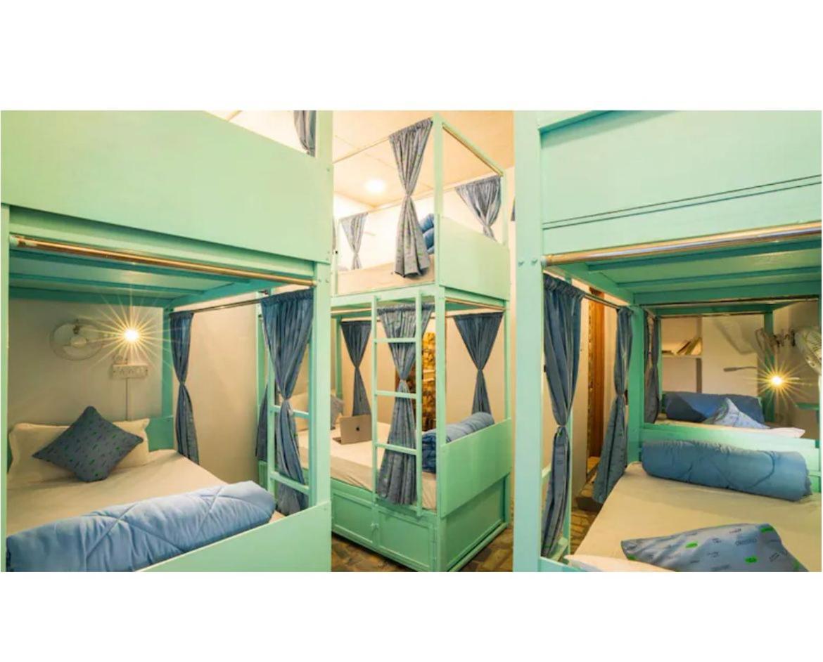 Unplanned Hostel Udaipur Eksteriør billede